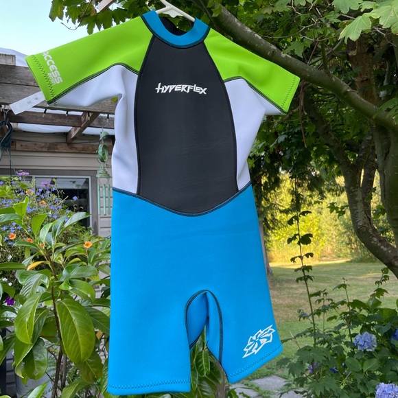 Kids wetsuit (8) - Picture 2 of 11